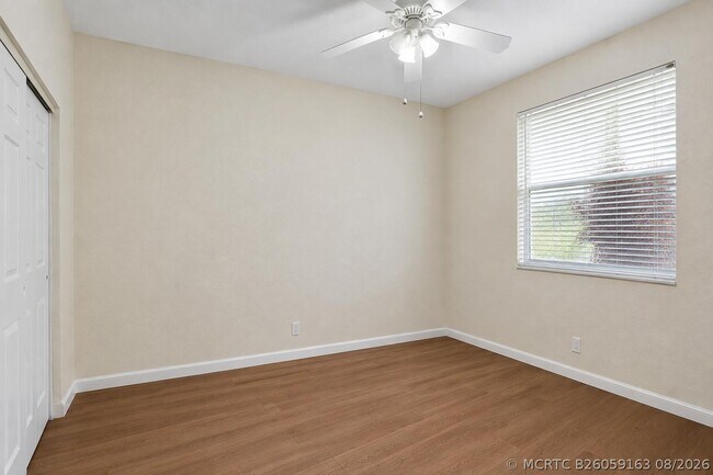 Building Photo - 4070 Sanderling Ln