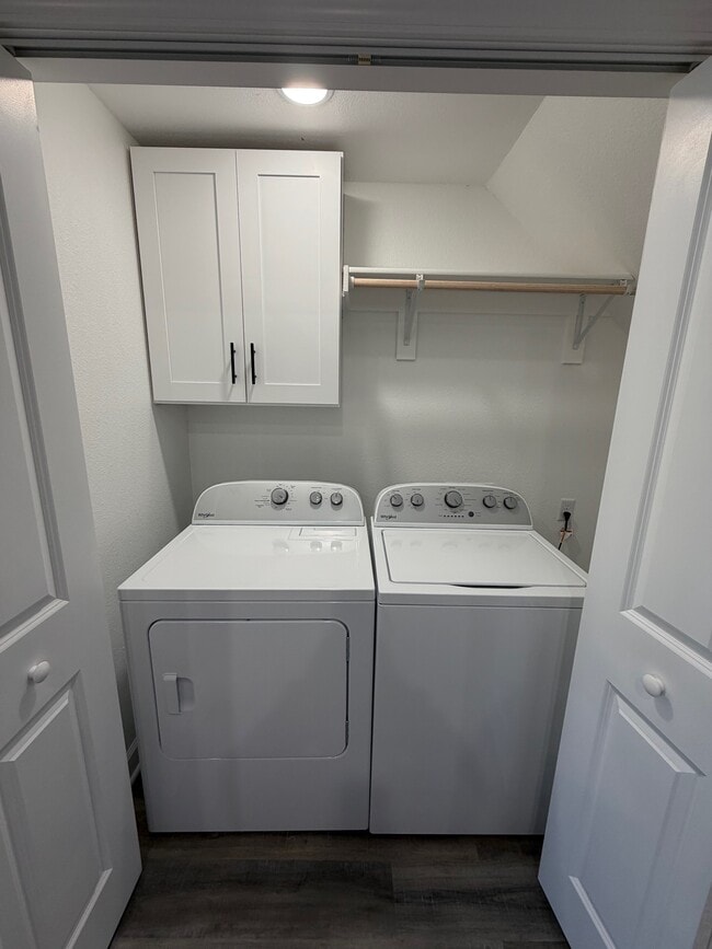 Building Photo - 83 SE 351st Rd