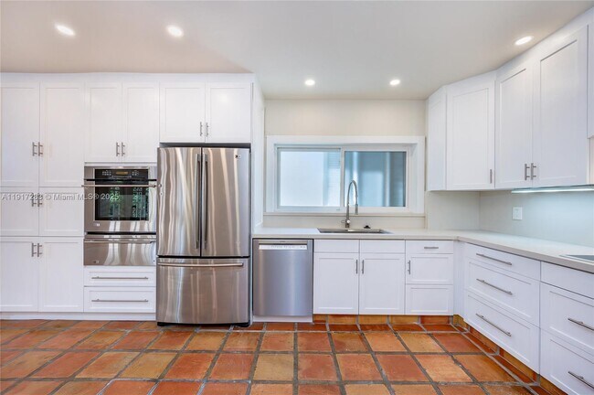 Building Photo - 3240 Morris Ln