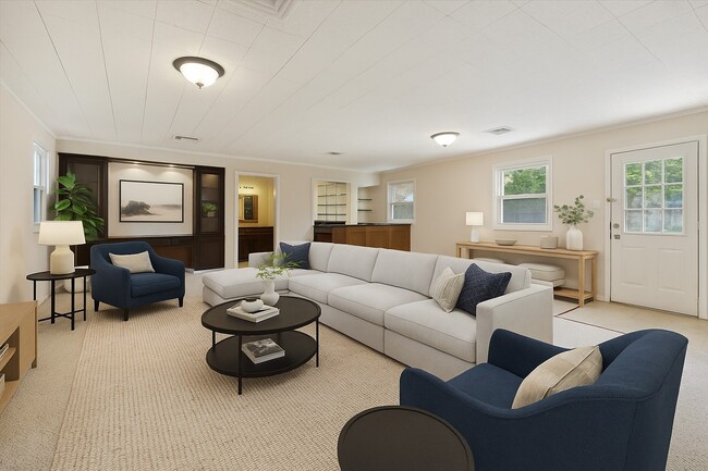 Building Photo - 10607 Longmont Dr