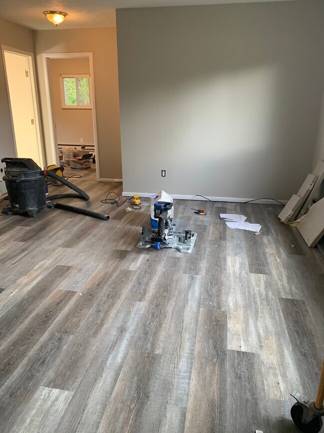 New flooring through - 509 Fowler St