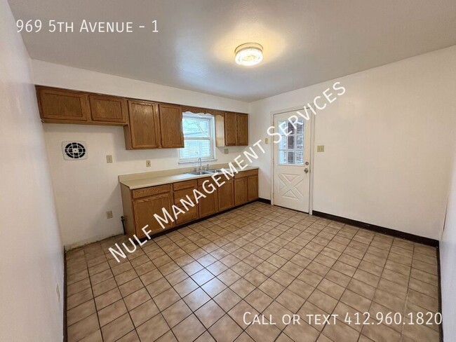 Primary Photo - 2 Bed, 1 Bath Apartment in East McKeesport