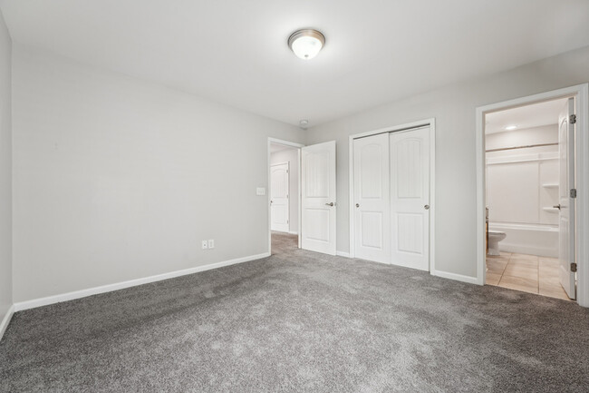 Building Photo - 3356 Bordwell Ridge Dr