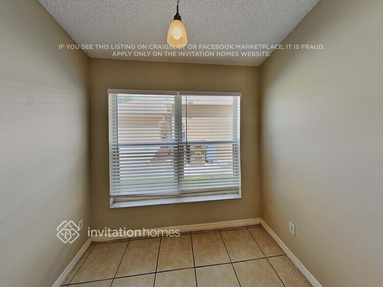 Building Photo - 2539 Chatham Cir