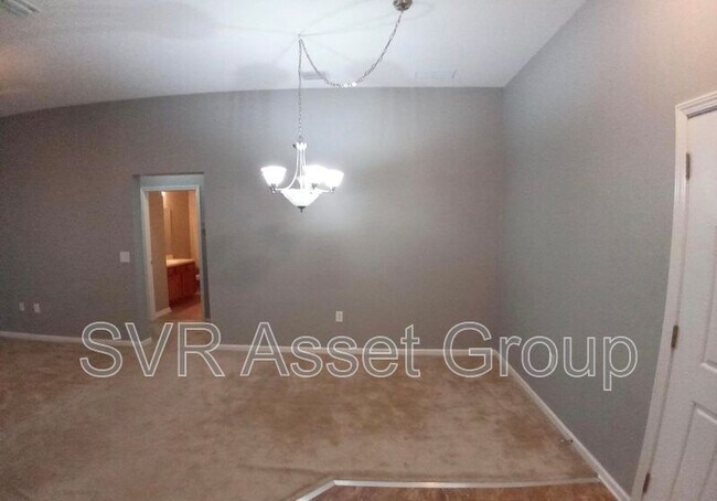 Building Photo - 6111 Maggies Cir