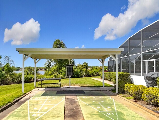 Building Photo - 2 Bedroom, 2 Bath | Lake Community | Dock & Boat Ramp Access