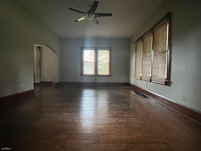 Building Photo - 3 br, 1.5 bath House - 529 Theo Moll Dr