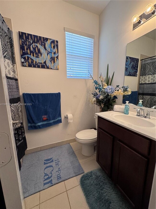 Building Photo - 25001 SW 118 Ct