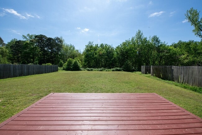 Building Photo - 2924 Tuckland Dr