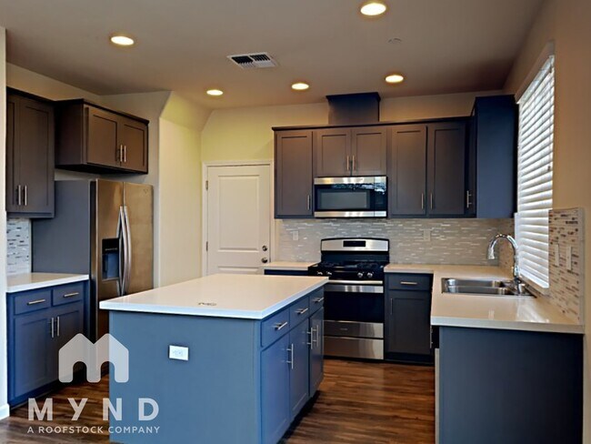 Building Photo - 2497 Ben Ali Wy