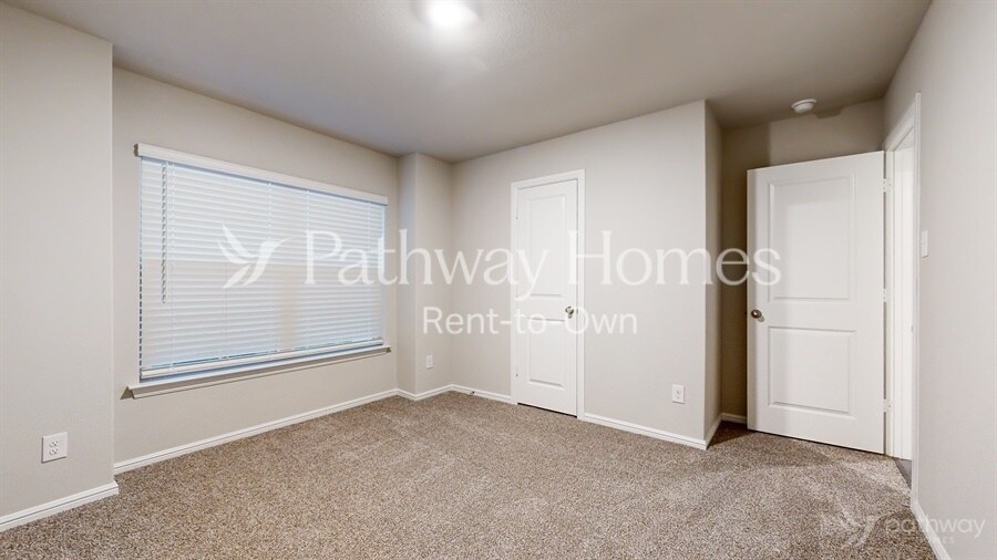 Building Photo - 1600 Vandemere Ct