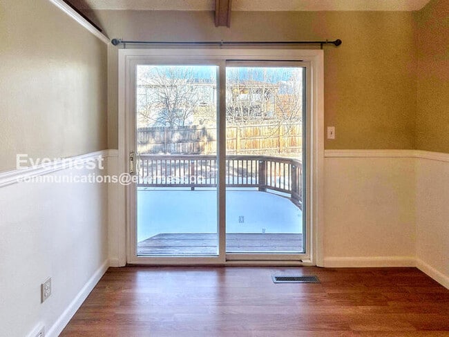 Building Photo - 3118 Squaw Valley Dr