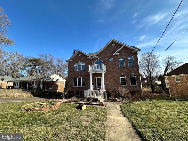 Building Photo - 6109 Cloud Dr