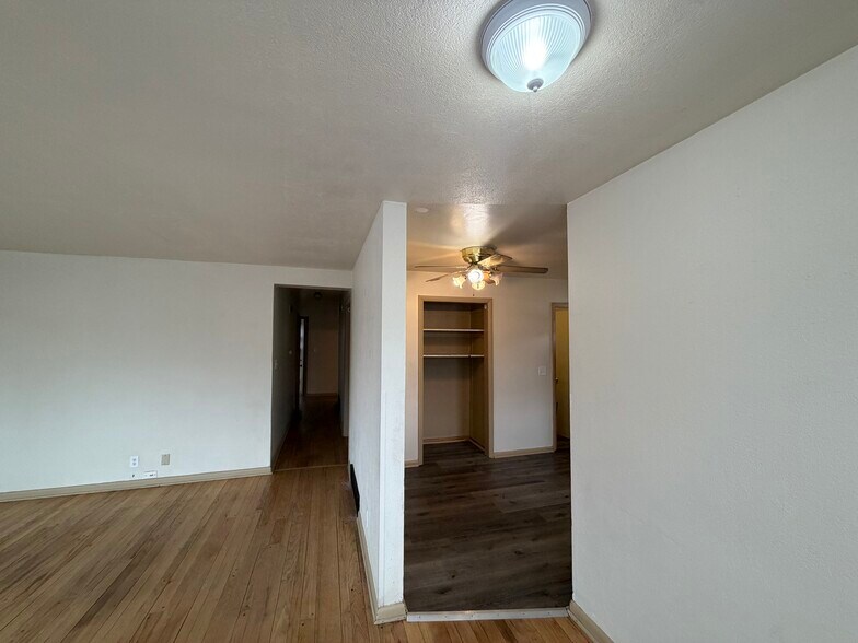 Building Photo - 4042 N 100th St