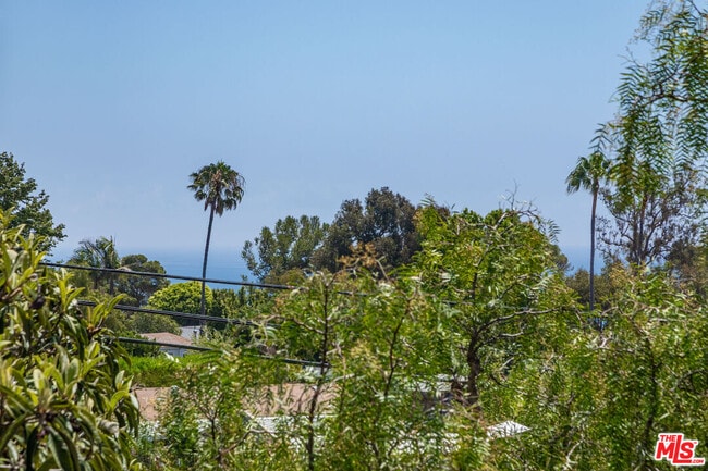 Building Photo - 28368 Rey De Copas Ln