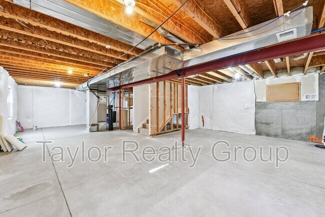 Building Photo - 10443 Ouray St