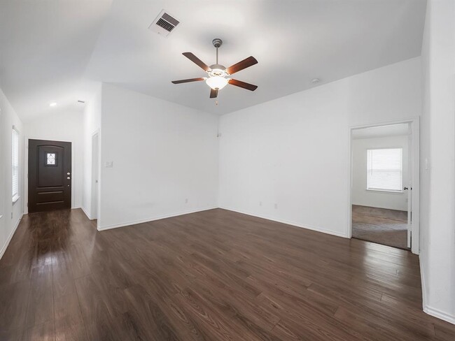 Building Photo - 25554 Pitchfork Ranch Pl