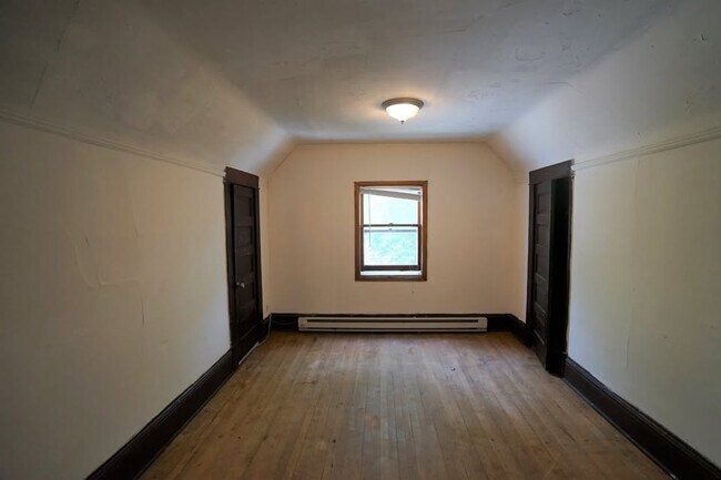 Building Photo - 345 W Doty St