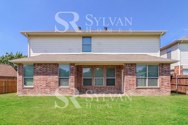 Building Photo - Texas beauty with all the bells and whistles