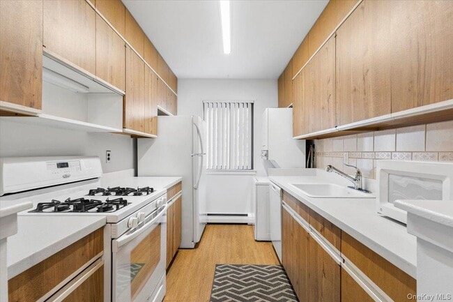 Building Photo - 26 Hillside Terrace