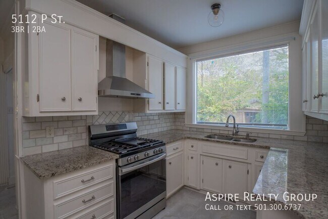 Building Photo - 5112 P St