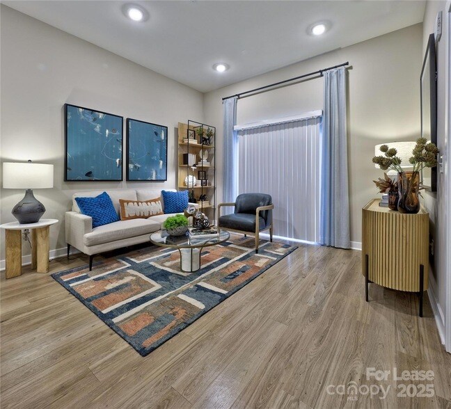 Building Photo - 8501 University Executive Park Dr