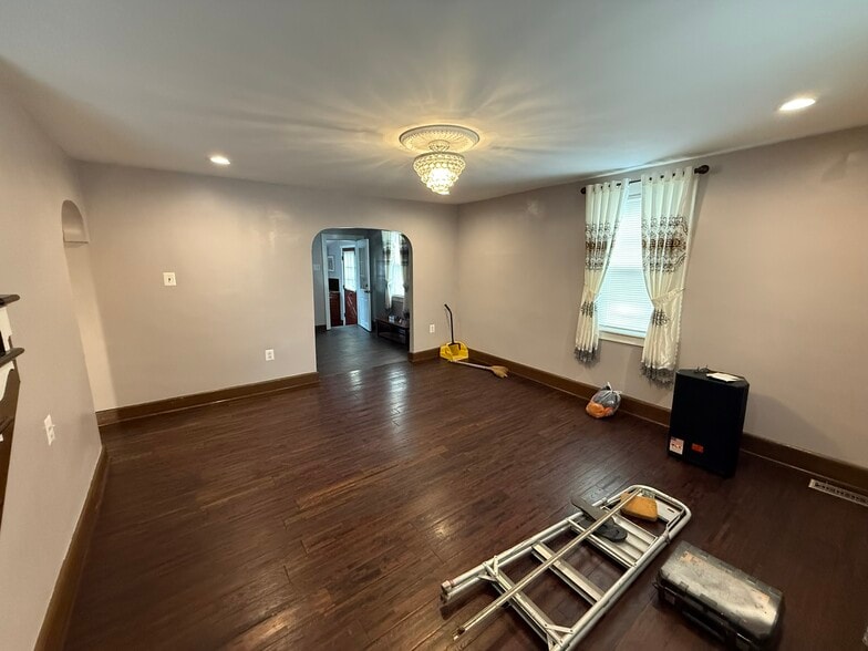 Building Photo - 118 Neshaminy Rd