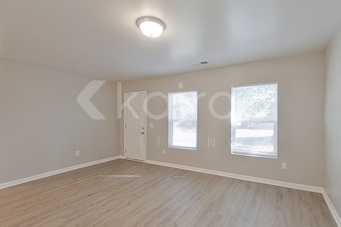 Building Photo - 102 Amber Mill Cir