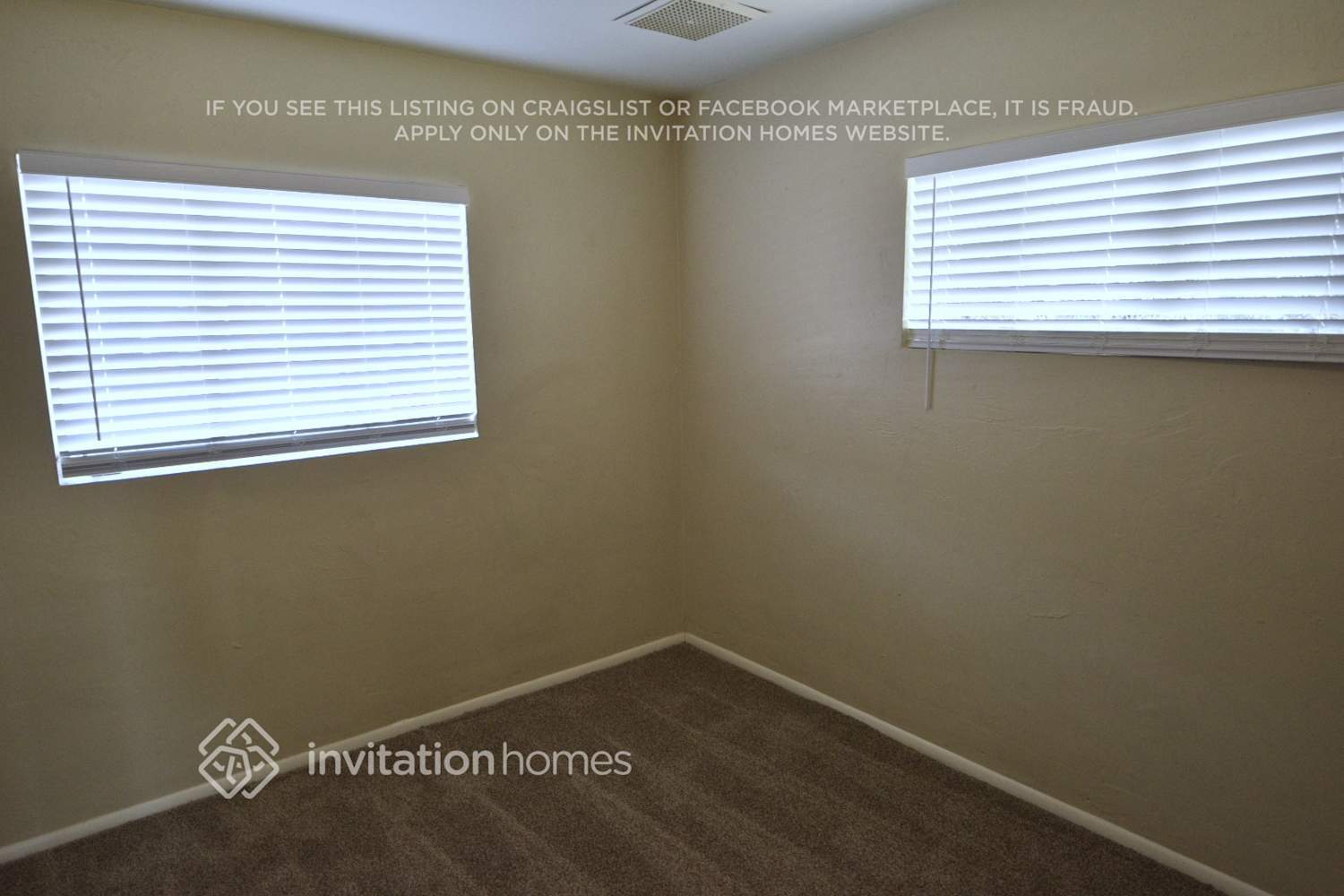 Building Photo - 2039 E Osborn Rd