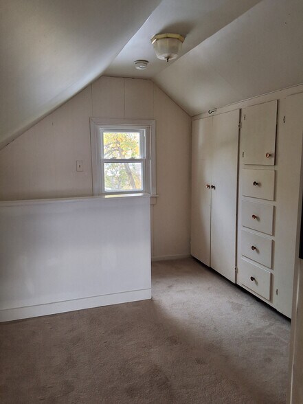 Building Photo - 1103 Market St