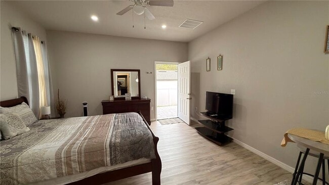 Building Photo - 358 Hibiscus Dr