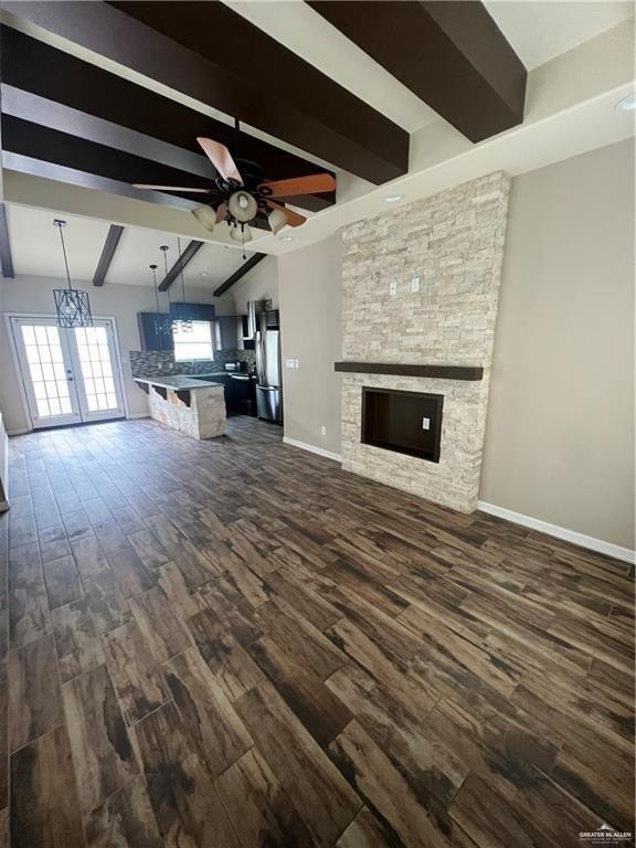 Building Photo - 15 Teak Dr