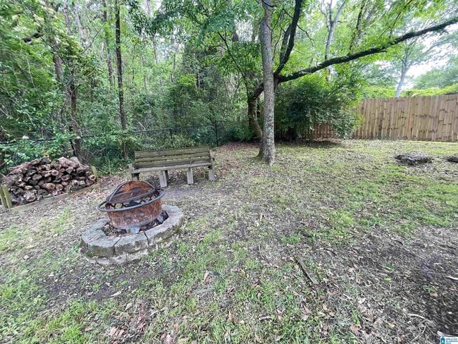 Building Photo - 919 47th Way S