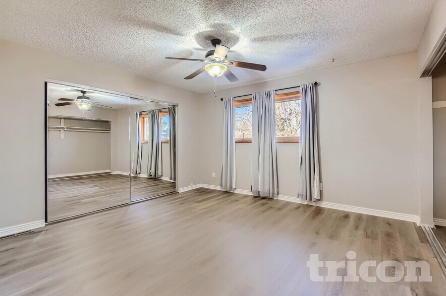 Building Photo - 7681 E Easter Pl