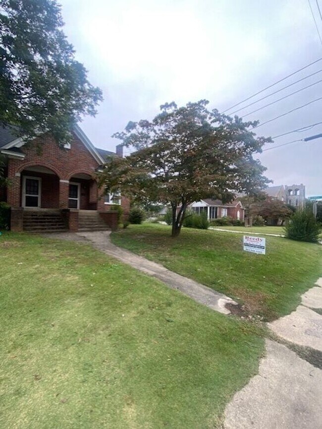 Primary Photo - Two Bedroom Duplex in Downtown Woodruff!