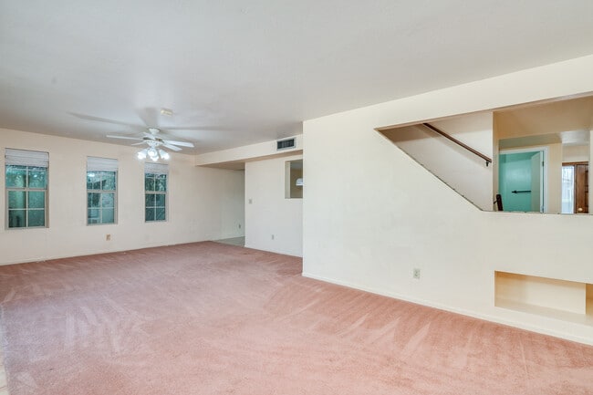 Building Photo - 8449 E Agape Dr