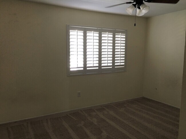 Building Photo - Four Bedroom Two Story Townhome in La Mesa!!!