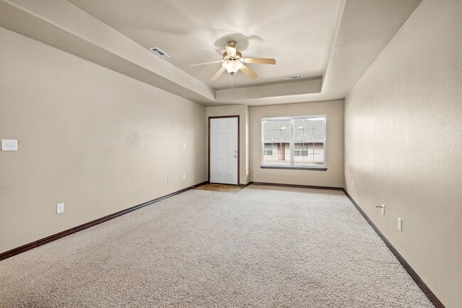 Building Photo - 1270 N Trinity Dr