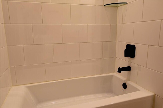 Building Photo - 14534 Clementine Hall Dr
