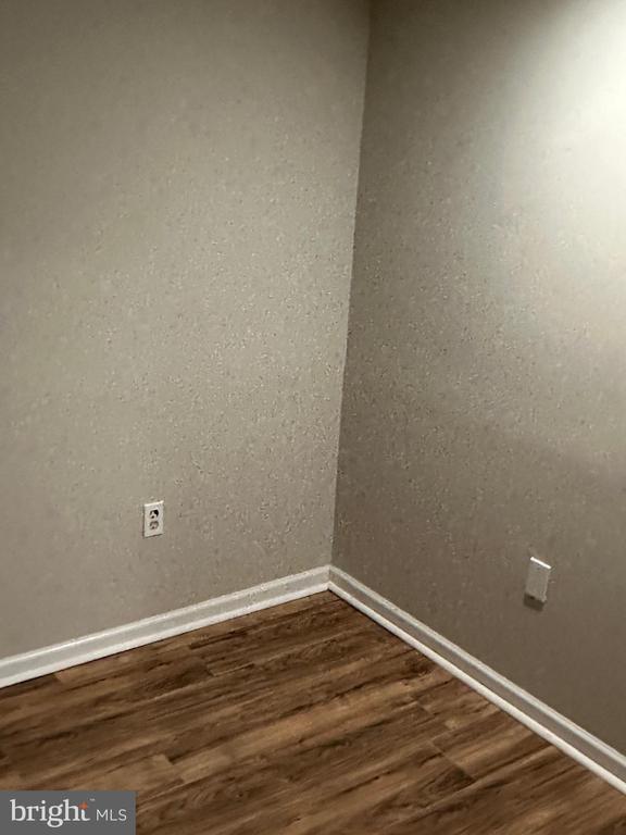 Building Photo - 6521 Gildar St