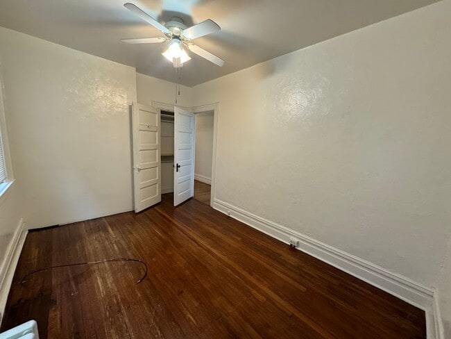 Building Photo - Wonderful First Floor Property!