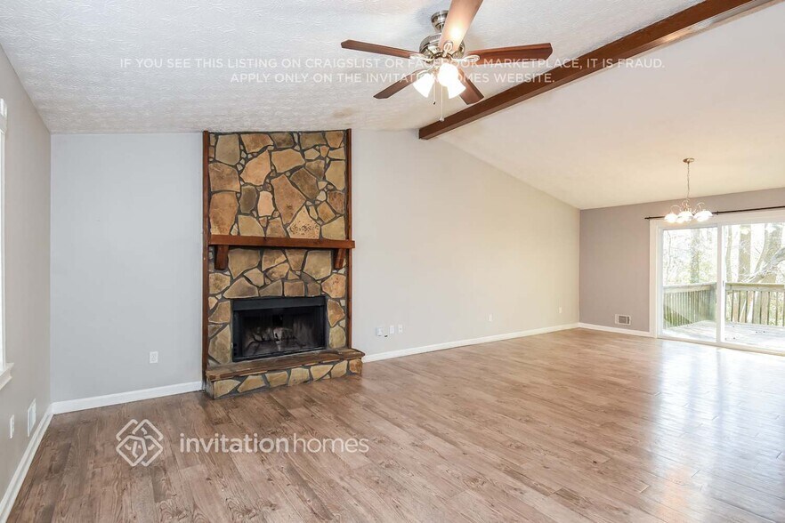 Building Photo - 1715 Hickory Grove Trail NW