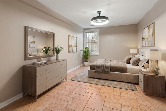 Building Photo - 4242 N Kimball Ave