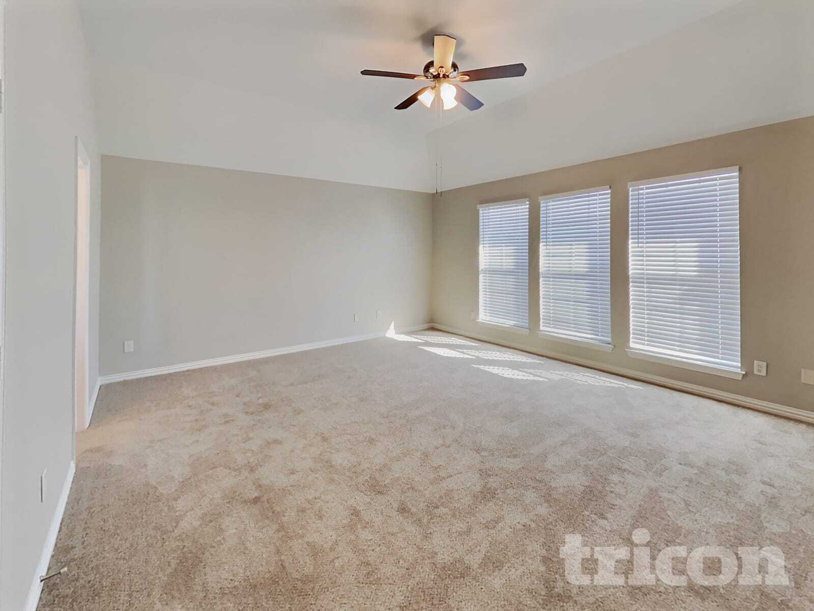 Building Photo - 2705 Lauren Way