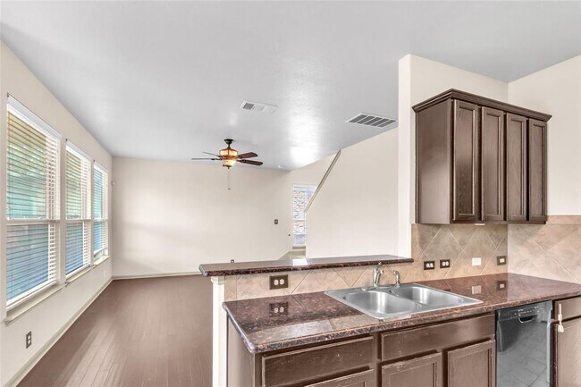 Building Photo - 12303 Stoneridge Gap Ln
