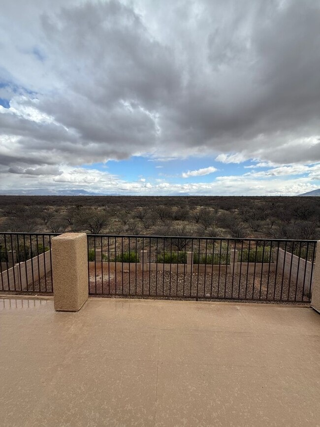 Building Photo - 1315 Paso Robles Ave