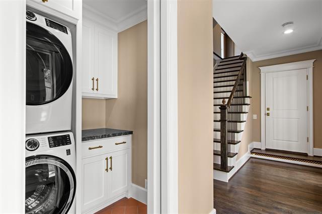 Building Photo - 5230 Homer St