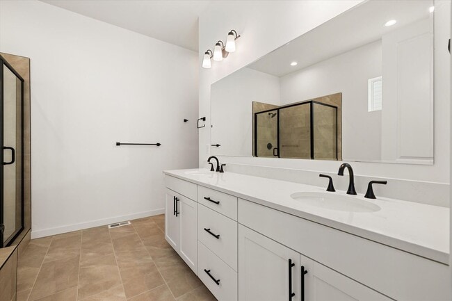 Building Photo - Brand New 3 Bedroom Home in Star