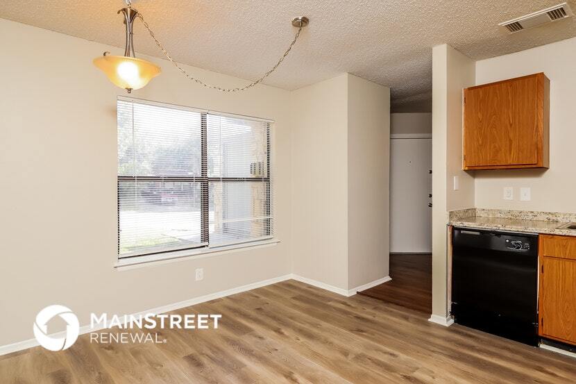 Building Photo - 6846 Columbia Ridge Dr