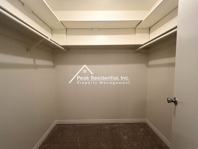 Building Photo - Wonderful 2bd/2ba Citrus Heights Condo with 2 Car Garage!